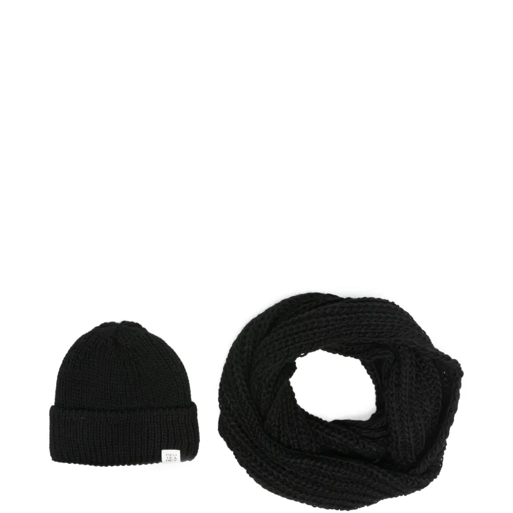 Трикотажный комплект из джемпера и брюк