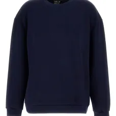 Свитер с круглым вырезом