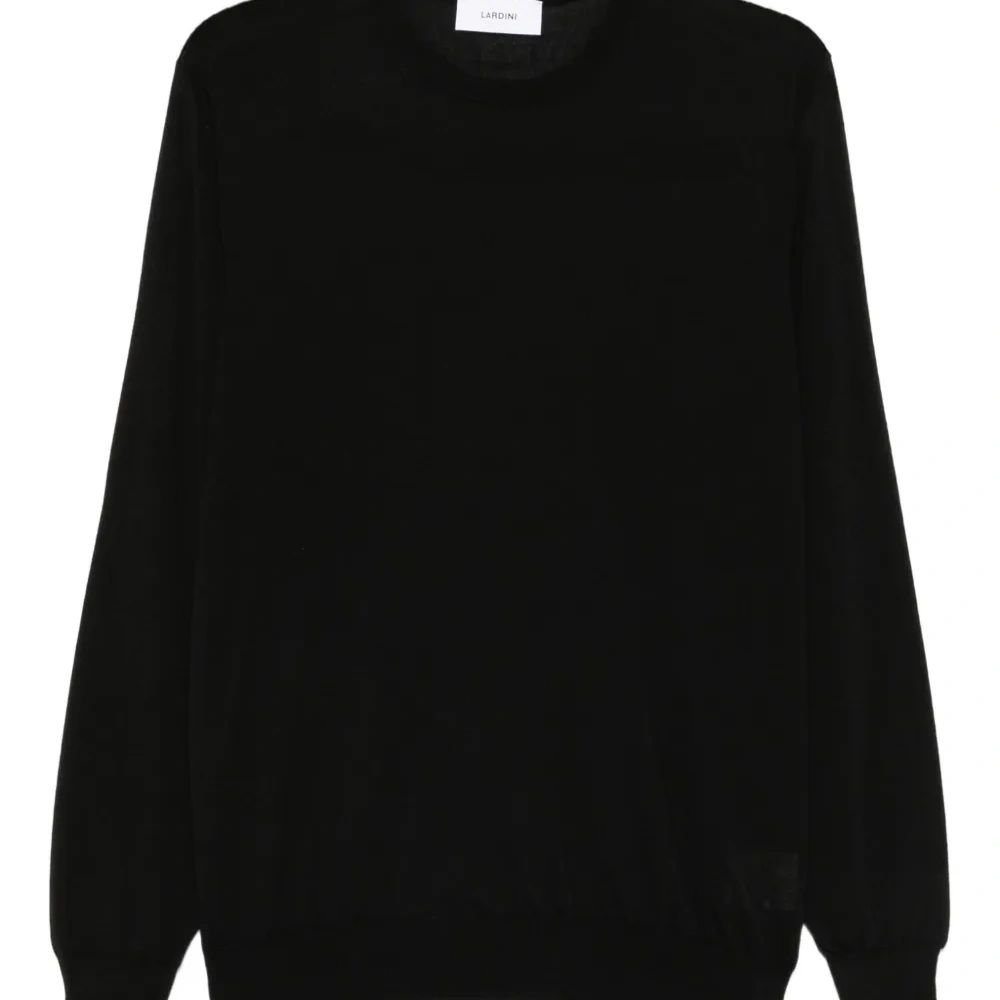 Свитер с круглым вырезом