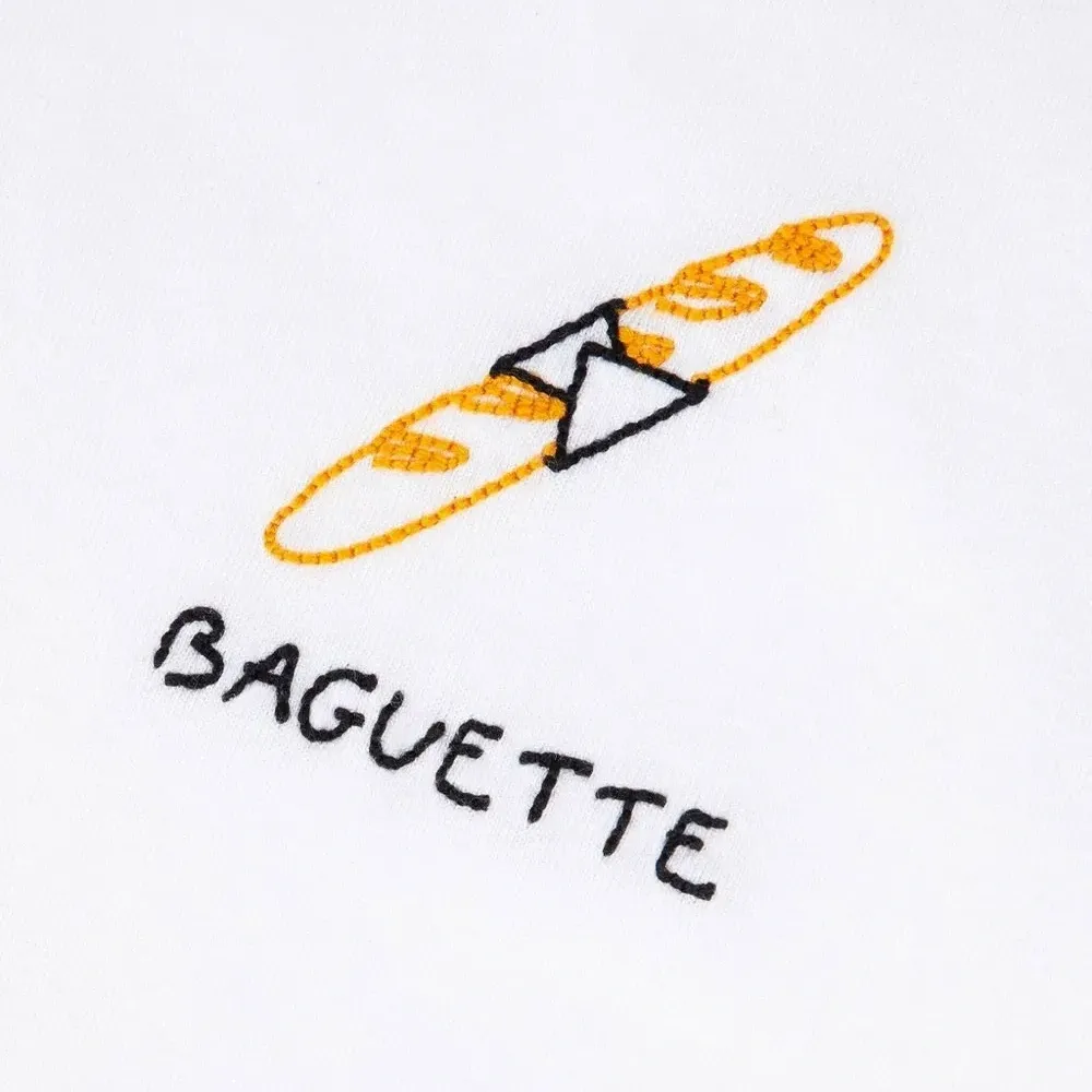 Футболка с вышивкой