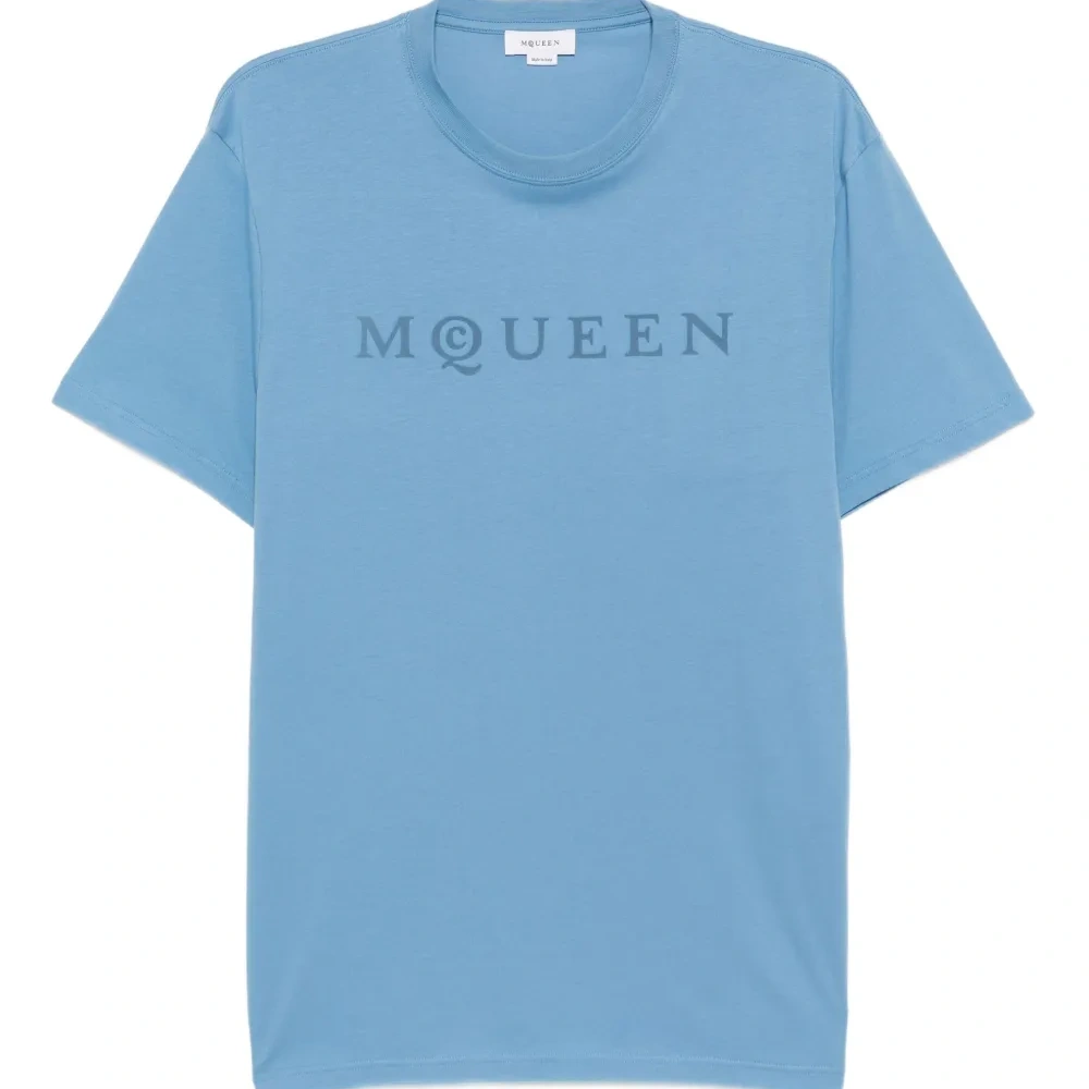 Футболка с логотипом