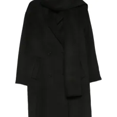 Двубортное пальто с шарфом