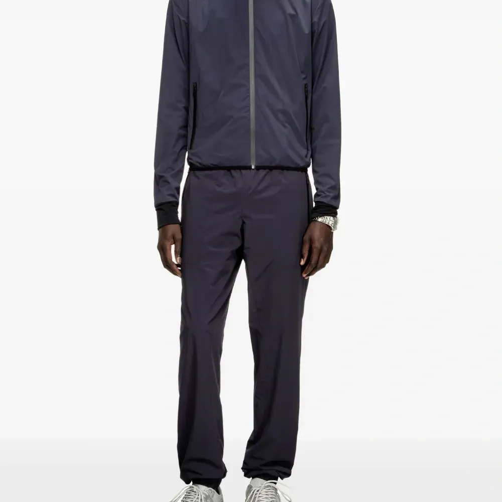 Брюки с эластичным поясом