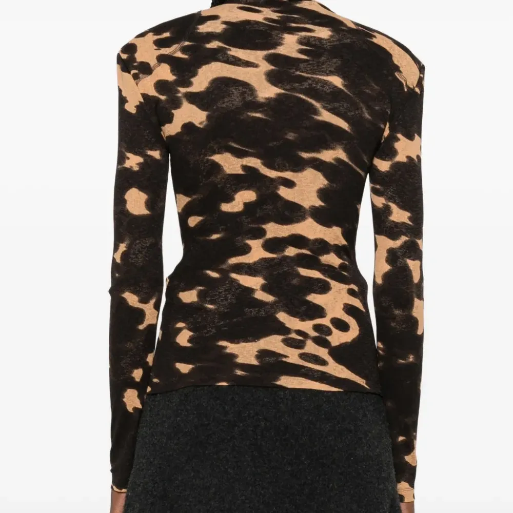 Водолазка с принтом