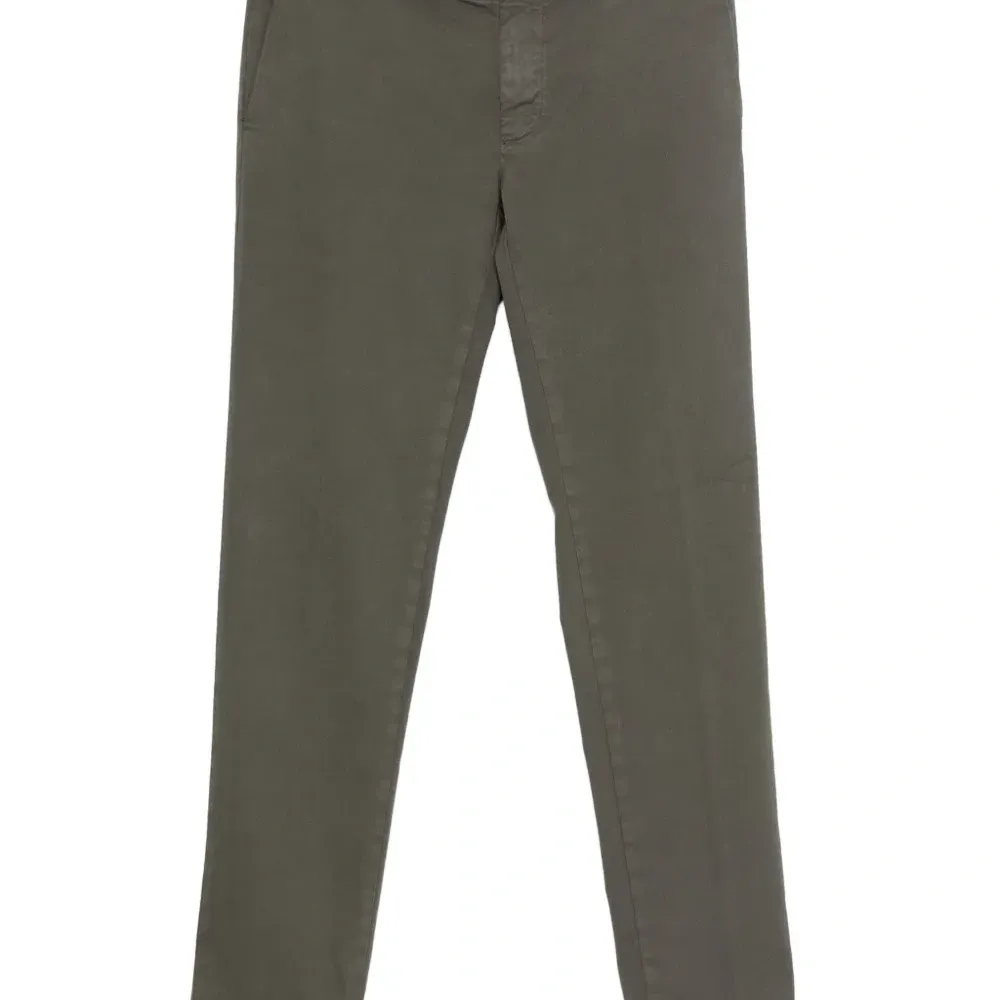 Брюки прямого кроя с манжетами