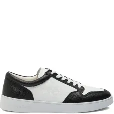 Кроссовки со вставками