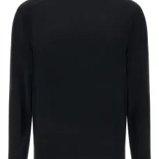 Свитер с круглым вырезом