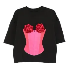 Декорированная футболка