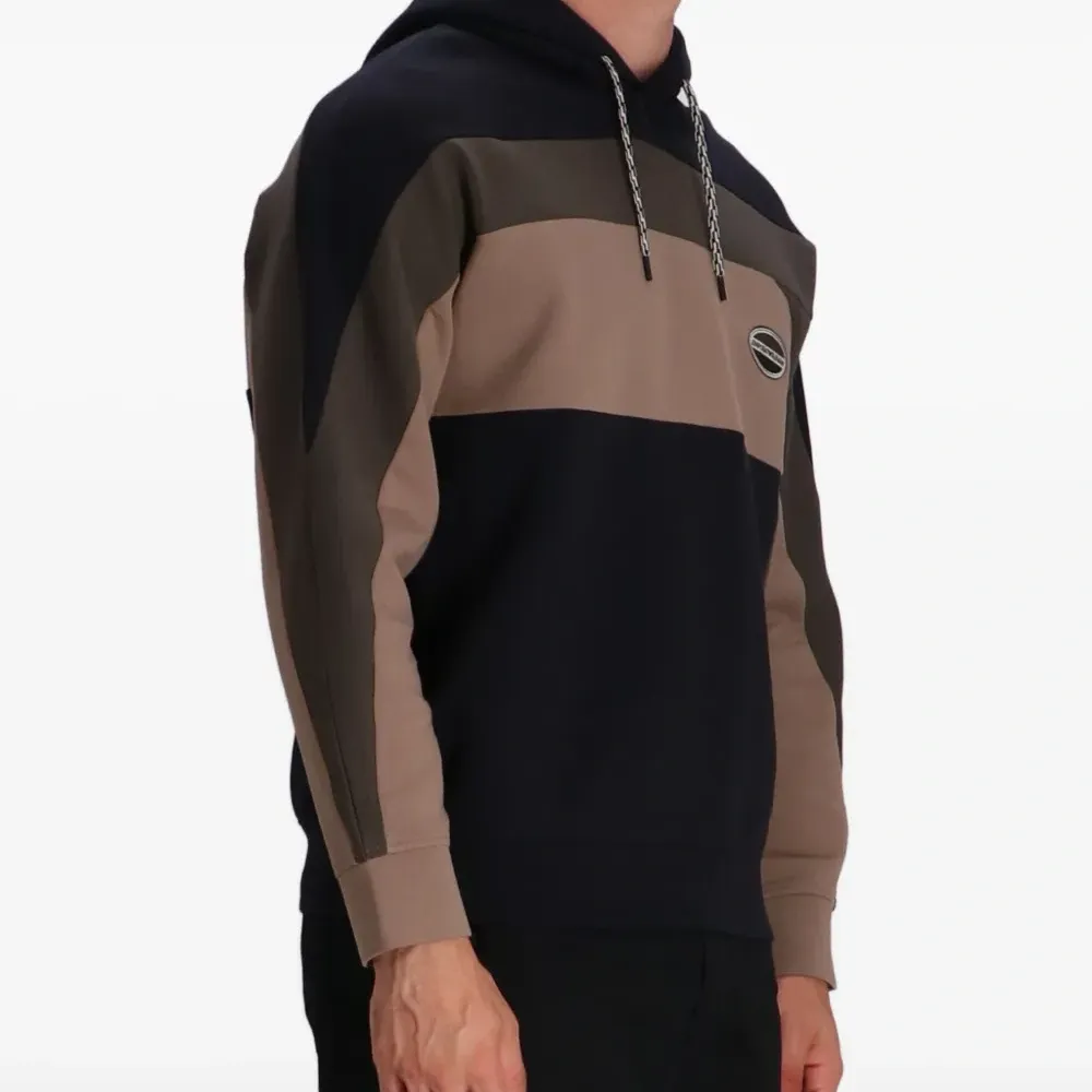 Худи с логотипом и вставками