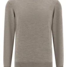 Свитер с круглым вырезом