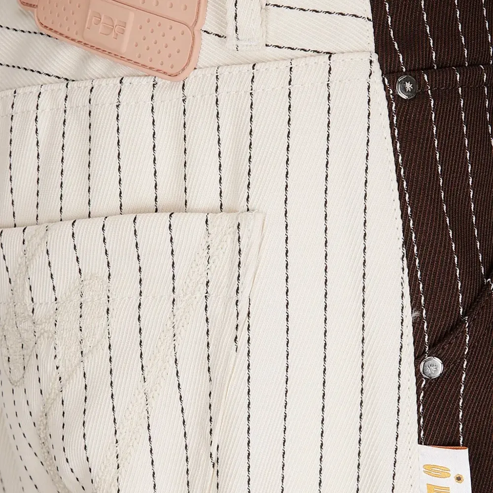 Брюки в стиле колор-блок Брюки в стиле колор-блок