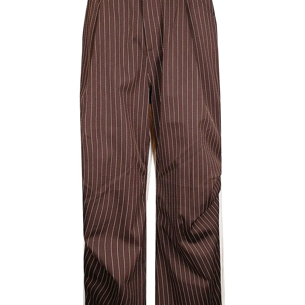 Брюки в стиле колор-блок Брюки в стиле колор-блок