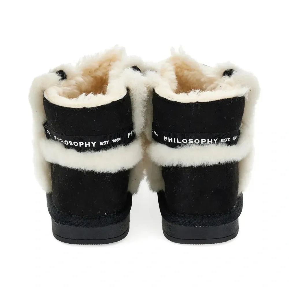 Ботинки с логотипом