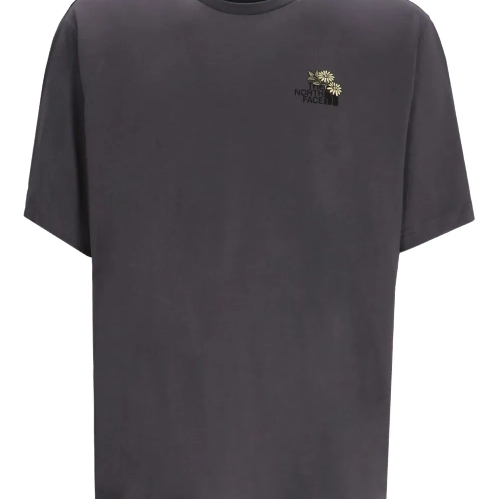 Футболка с цветочным принтом