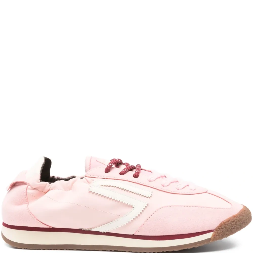 Кроссовки со вставками