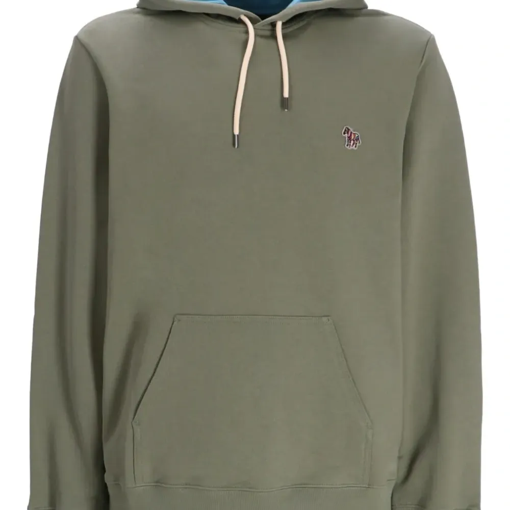 Худи с нашивкой-логотипом