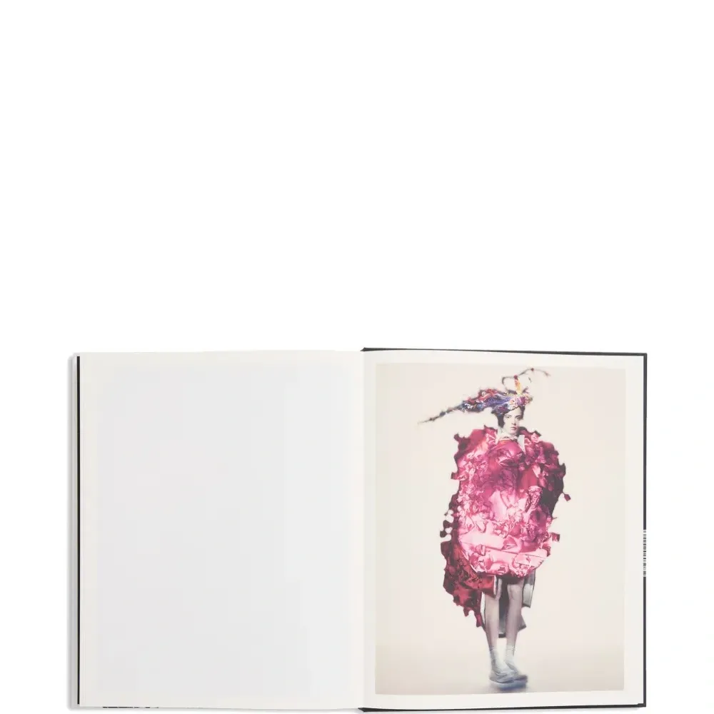 Книга Paolo Roversi (29 x 23.2 см)