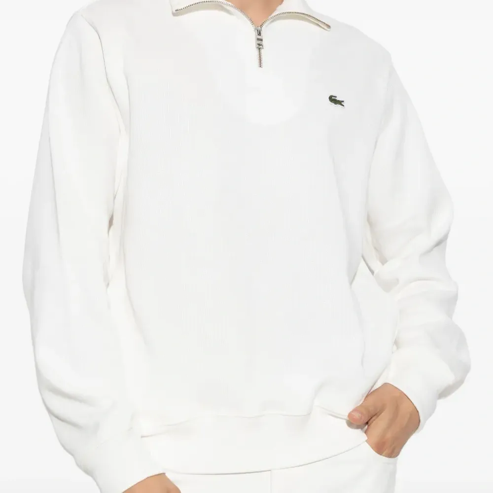 Толстовка с воротником на молнии и вышивкой Толстовка с воротником на молнии и вышивкой