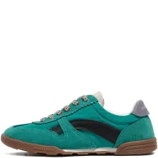 Кроссовки для помещений