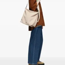 Большая сумка через плечо Carlino