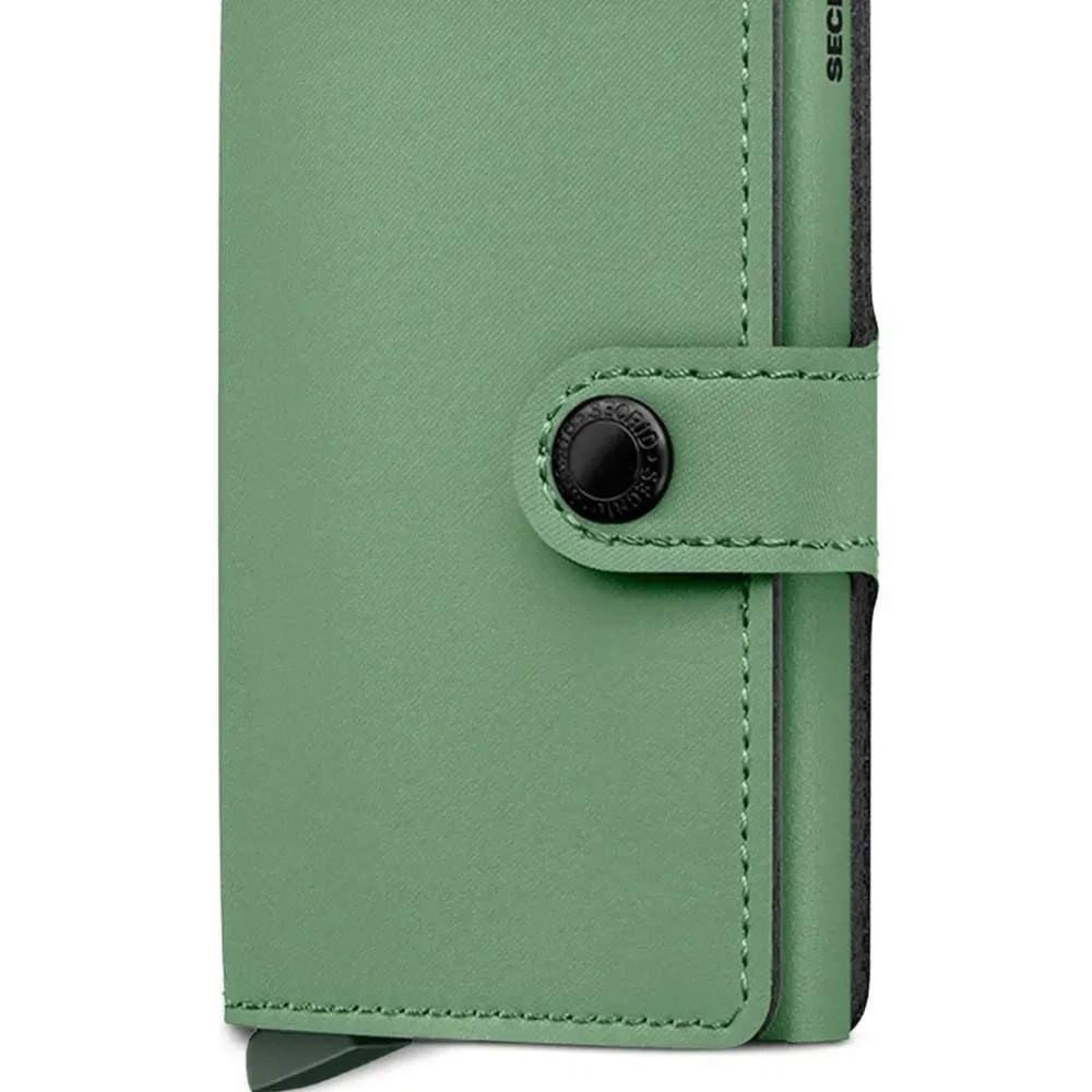 Мини-кошелек на пуговицах