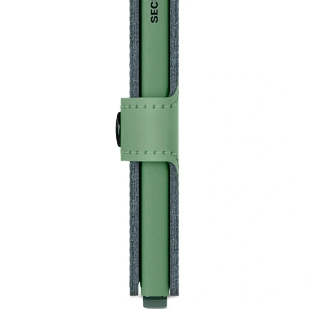 Мини-кошелек на пуговицах