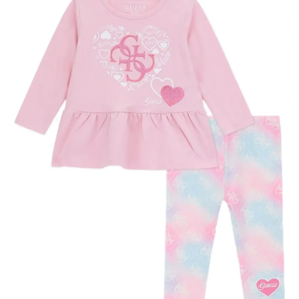 Комплект из топа и легинсов с логотипом