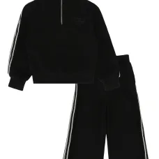 Спортивный костюм с контрастными полосками