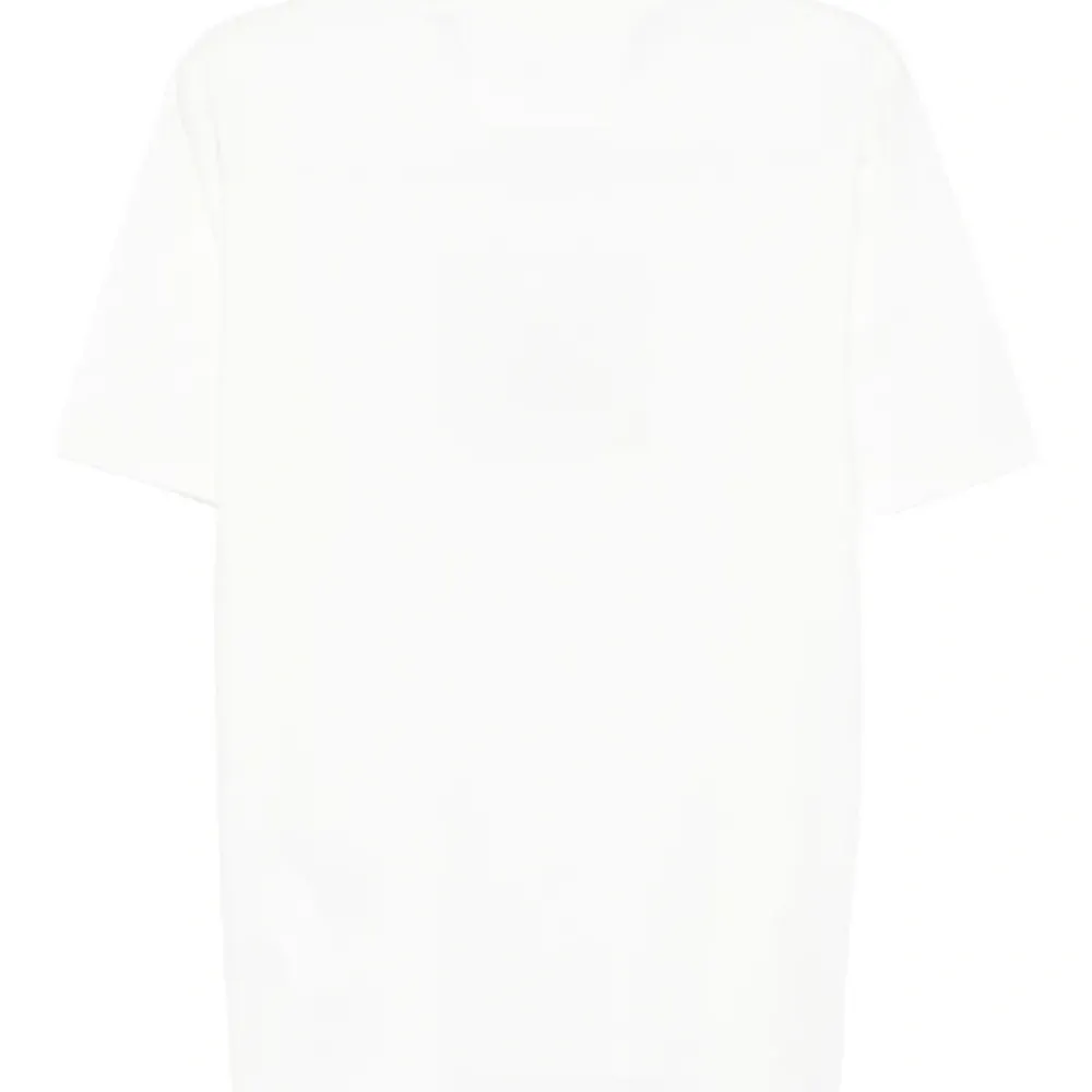 Футболка с логотипом