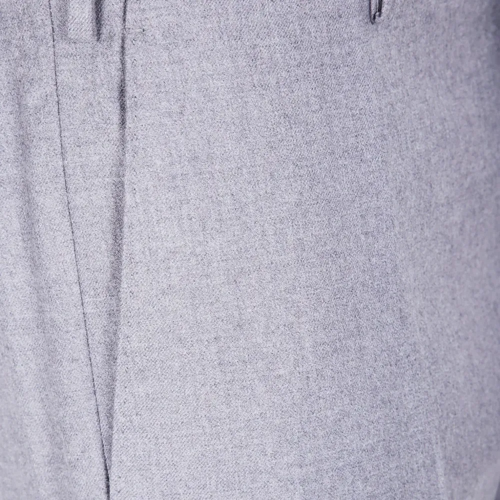 Брюки на плоской подошве