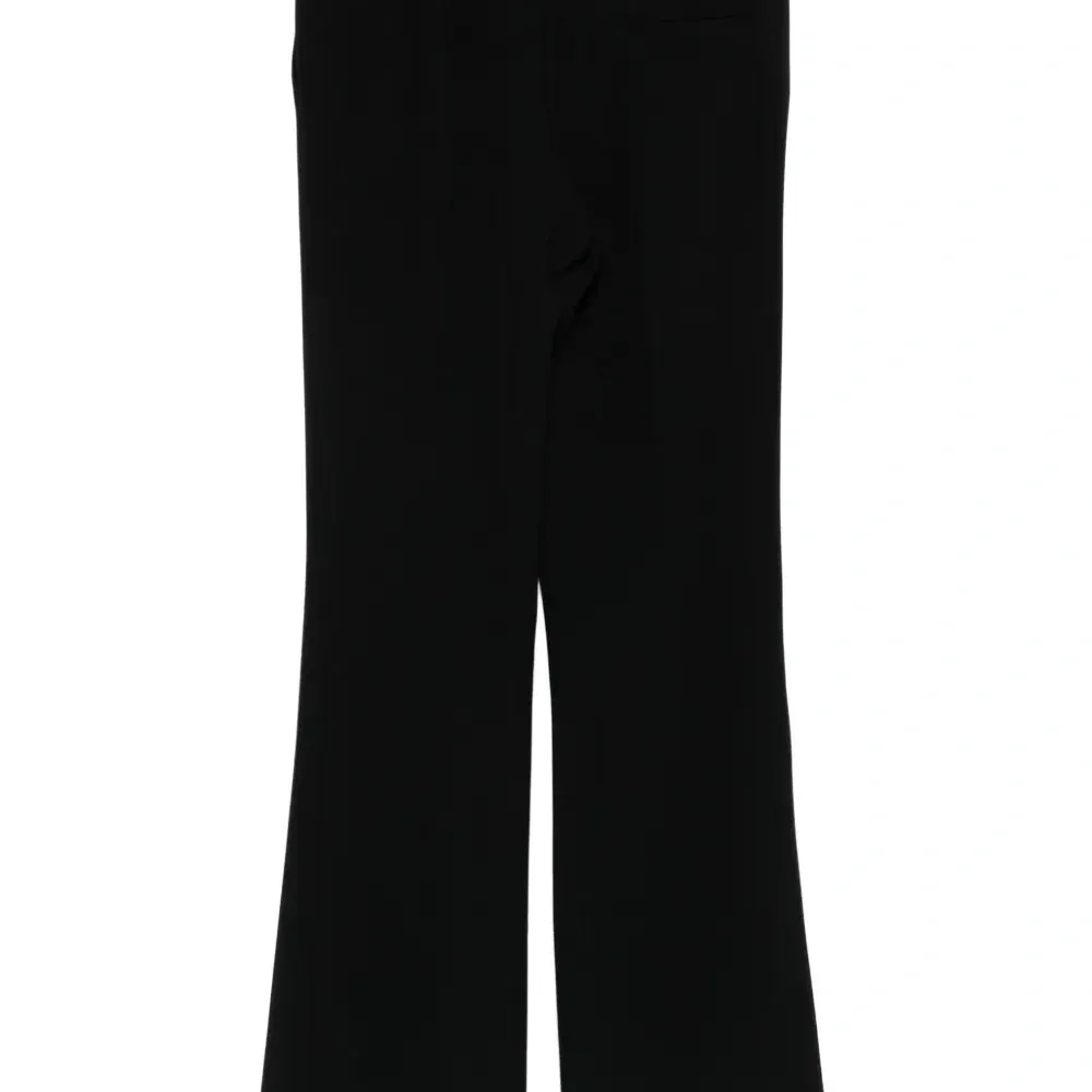 Расклешенные брюки