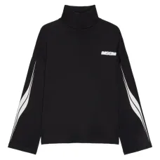 Футболка с высоким воротником и логотипом