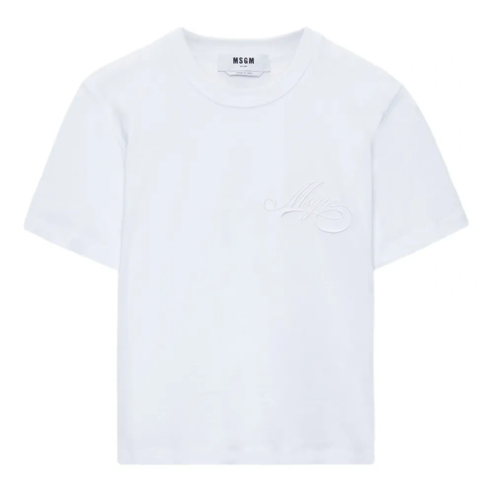 Футболка с вышитым логотипом