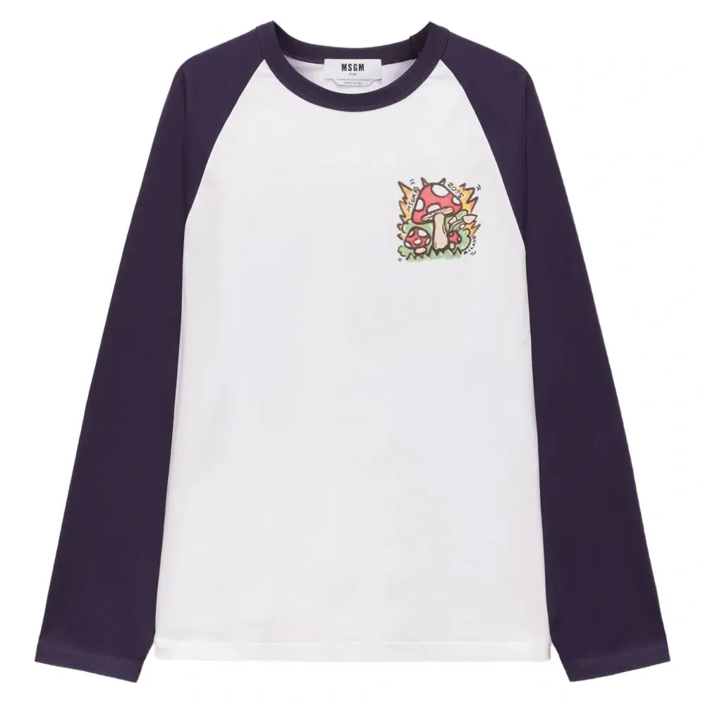 Футболка с длинными рукавами и графичным принтом