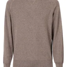 Свитер с треугольным узором и круглым вырезом