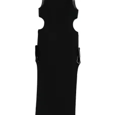 Платье с вырезами и украшениями