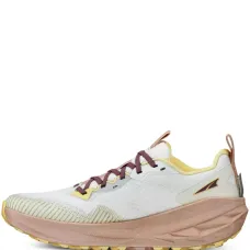 Кроссовки на фактурной подошве