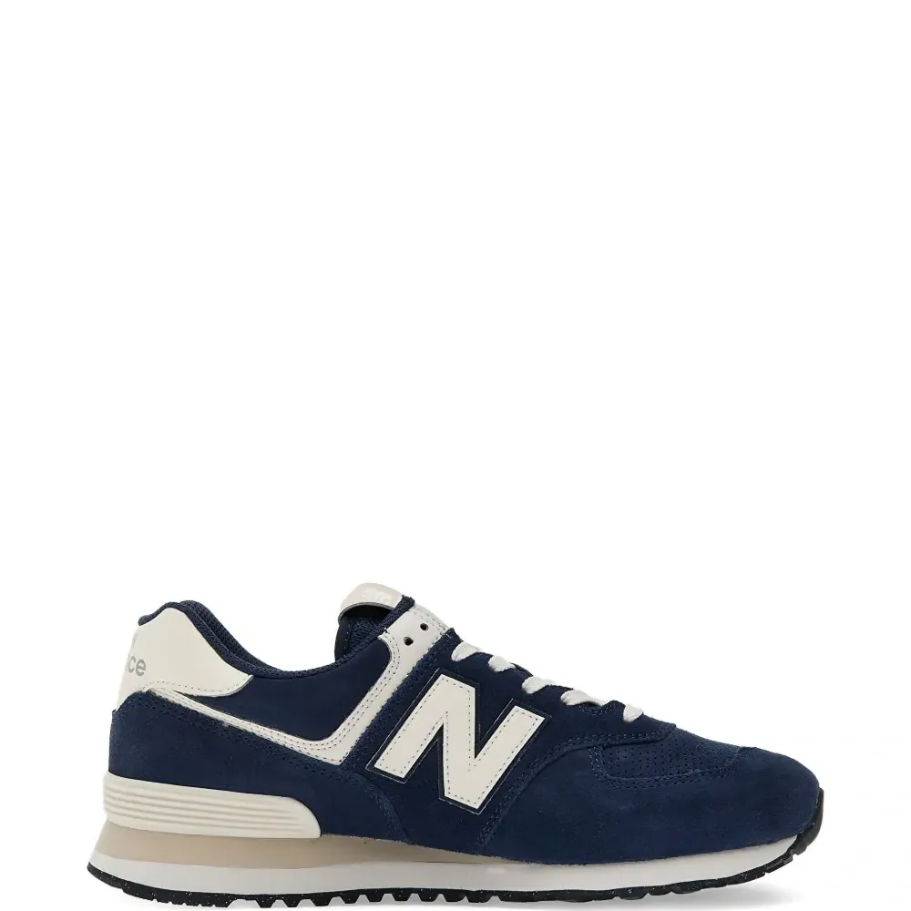 Замшевые кроссовки 574