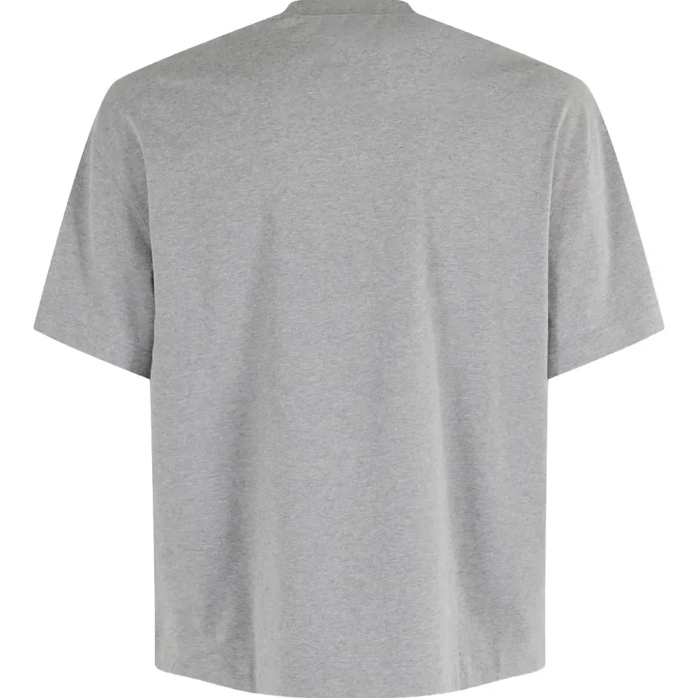 Футболка с короткими рукавами