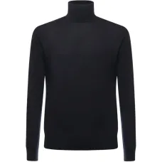 Синий свитер