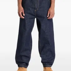 Джинсы с нашивкой-логотипом