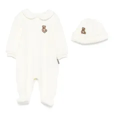 Комплект для новорожденного с вышивкой