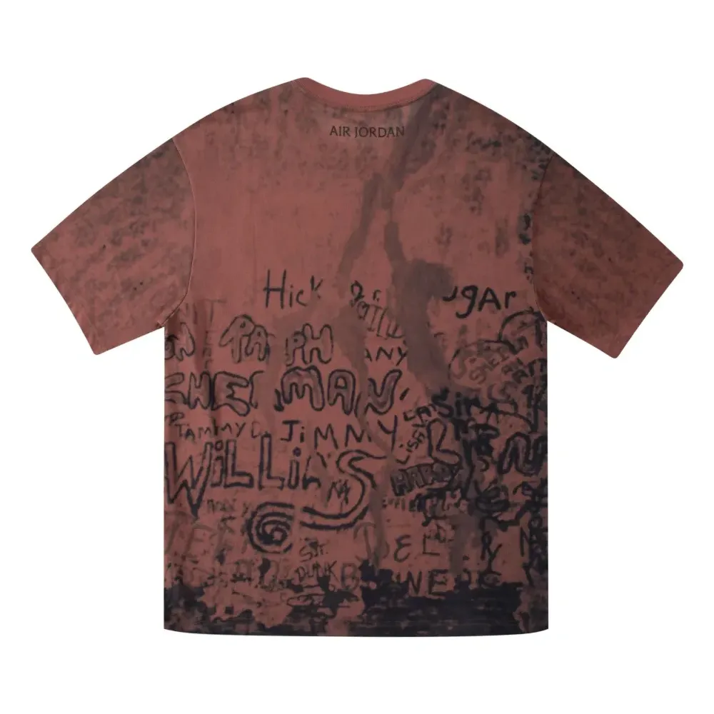 Футболка с круглым вырезом