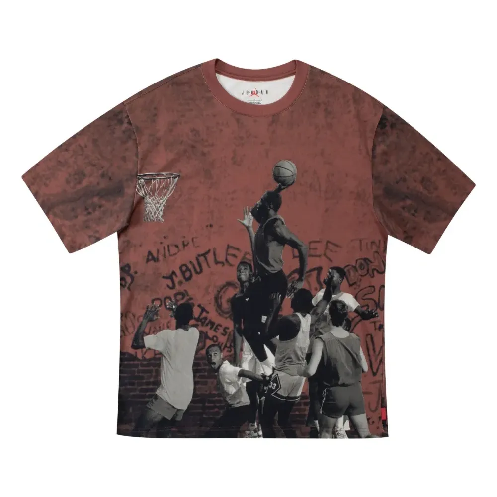 Футболка с круглым вырезом