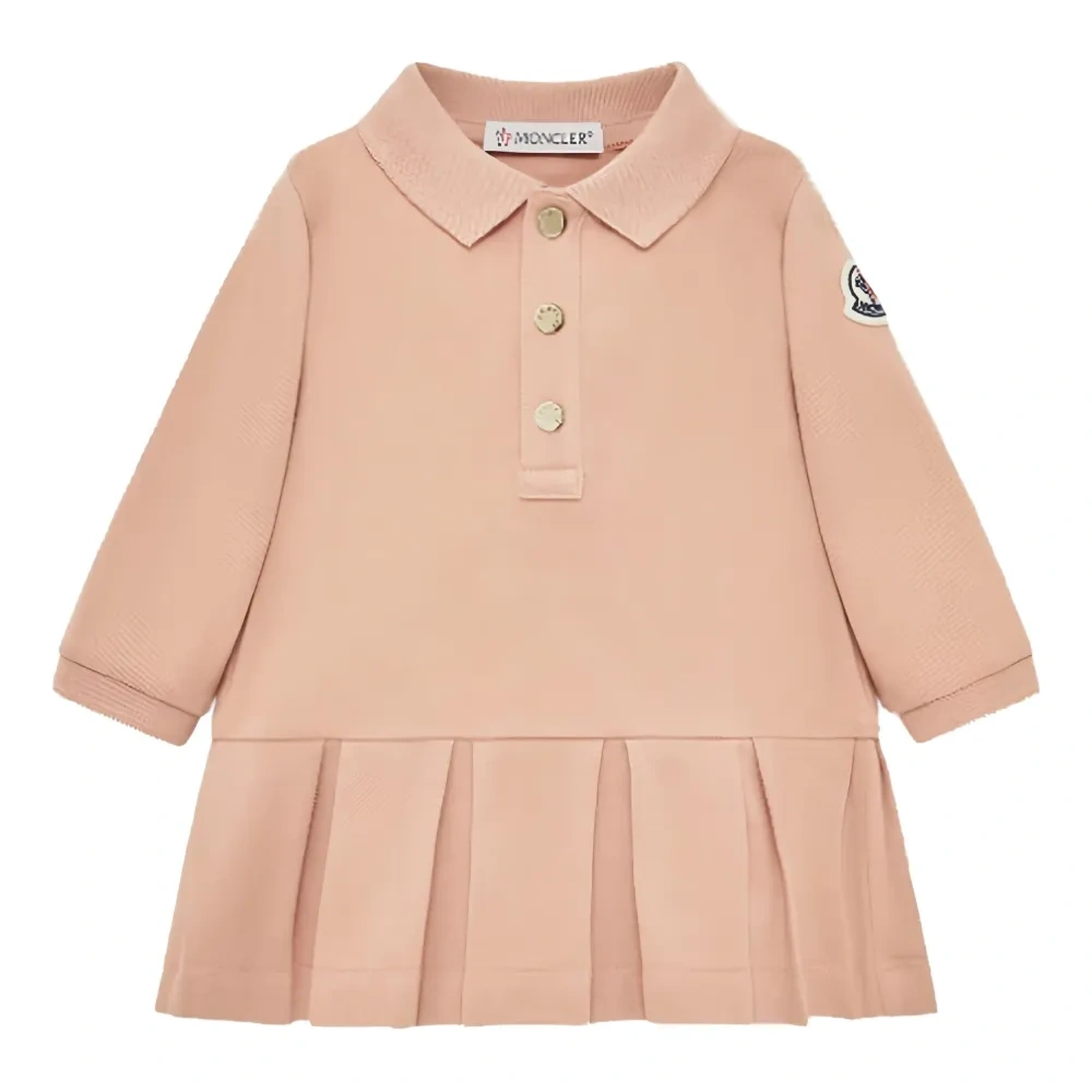 Платье из ткани пике