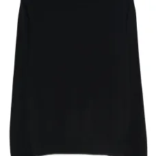 Свитер с круглым вырезом