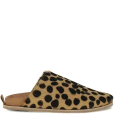 Фактурные сандалии в горох