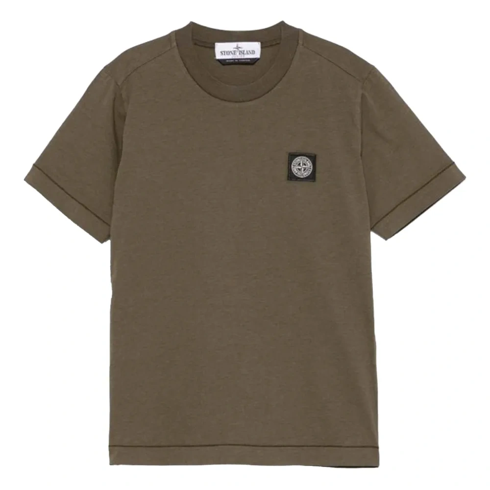 Футболка с нашивкой-логотипом