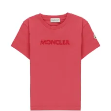 Футболка с вышитым логотипом