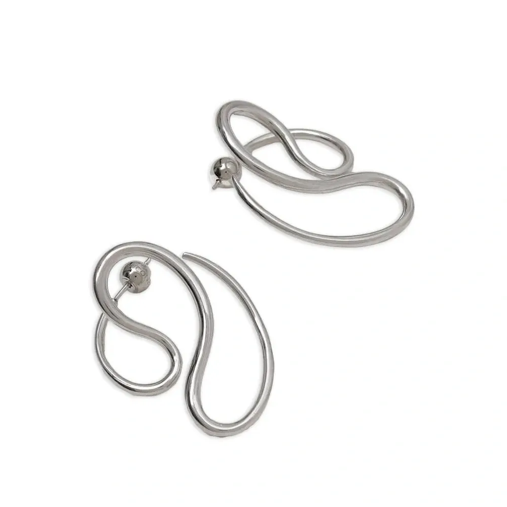 Закругленные серьги